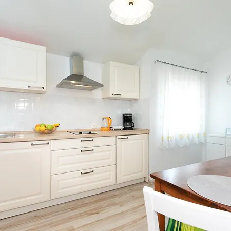 Appartamento Casa La Mare - Krk Town