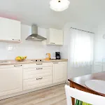 Apartman Casa La Mare - Krk Town