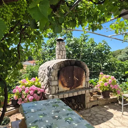 Apartman Casa La Mare - *